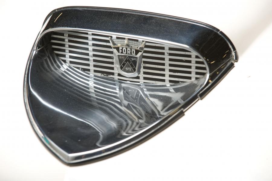  Ford Fairlane Skyliner Retractable Hardtop 1958 года  (фото 3 из 9)